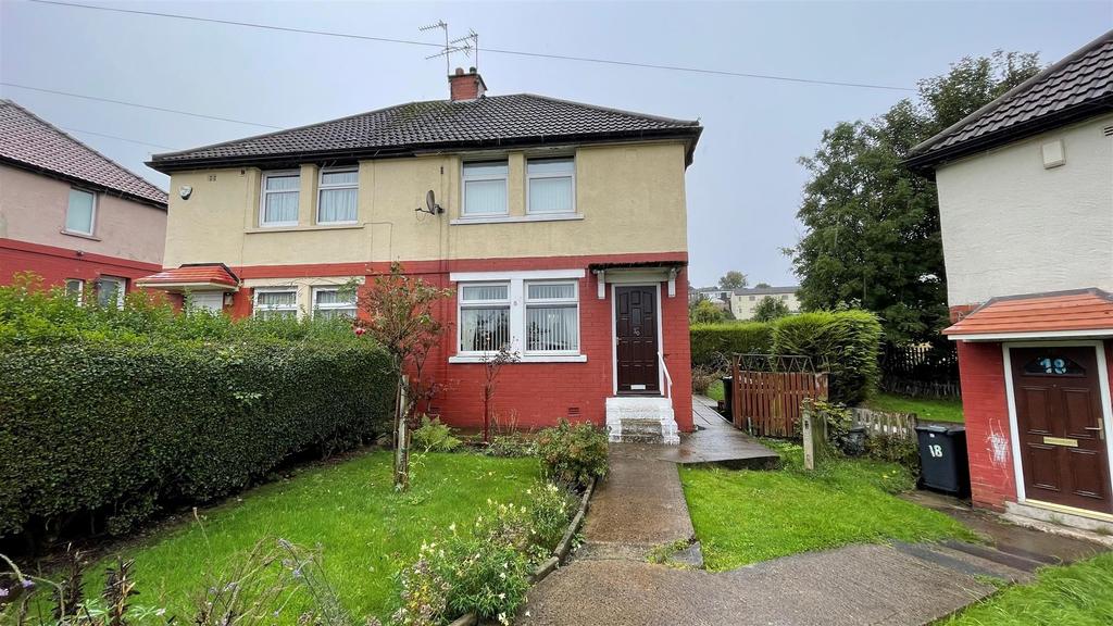 Bowness Avenue, Bradford 2 bed semidetached house £70,000