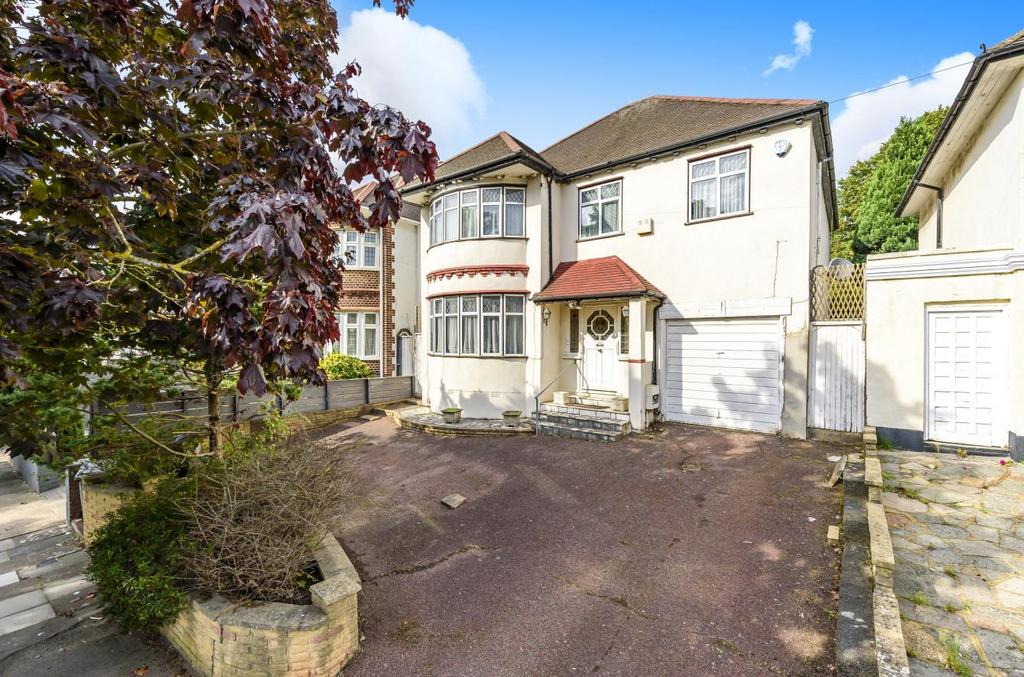 Alexander Avenue, London, NW10 5 bed detached house for sale £1,399,950