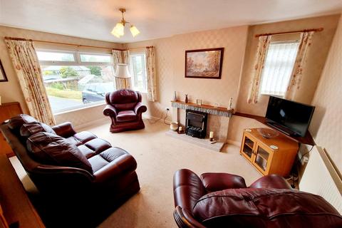 3 Tudor Close, Lifton, PL16 0EE