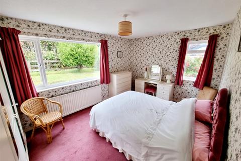 3 Tudor Close, Lifton, PL16 0EE
