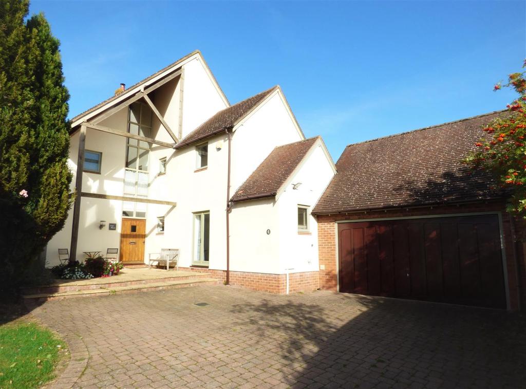 Loxley Fields, Loxley, Warwick 5 bed detached house for sale £820,000