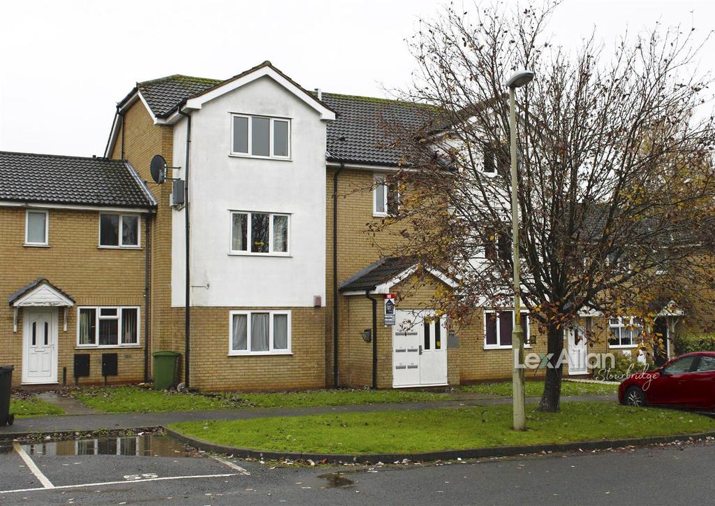 Foxdale Drive, Brierley Hill 2 bed apartment £75,000