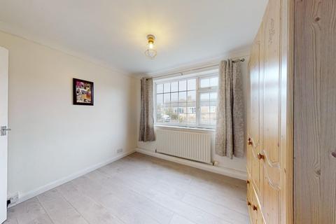 4 Crofters Close, Hythe, CT21 6QB