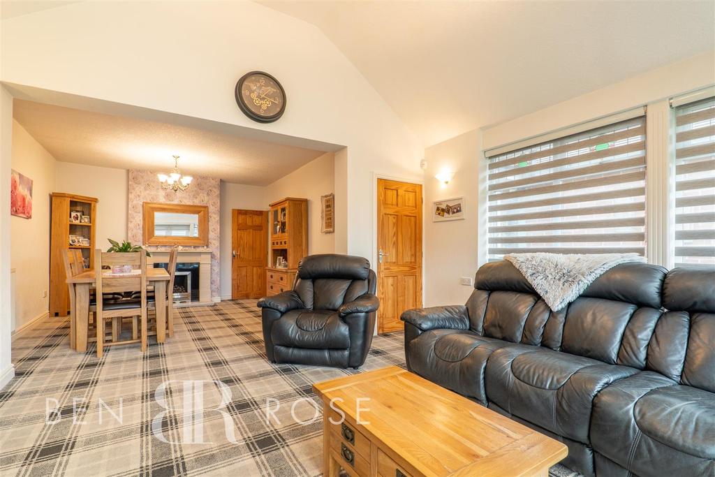 Beech Avenue, Leyland 4 bed bungalow £400,000