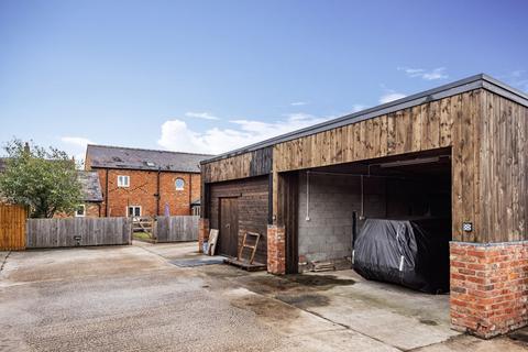 3 bedroom barn conversion for sale - Wettenhall CHESHIRE