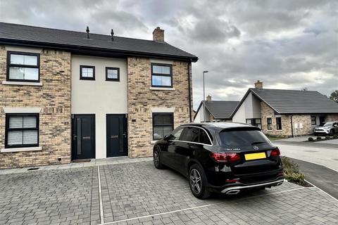 4 Cavendish Drive, Market Weighton, York, YO43 3GY