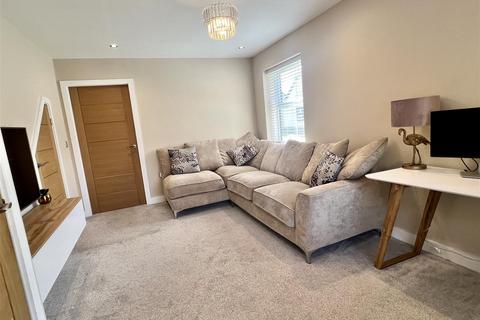 4 Cavendish Drive, Market Weighton, York, YO43 3GY
