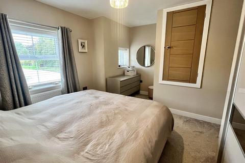 4 Cavendish Drive, Market Weighton, York, YO43 3GY