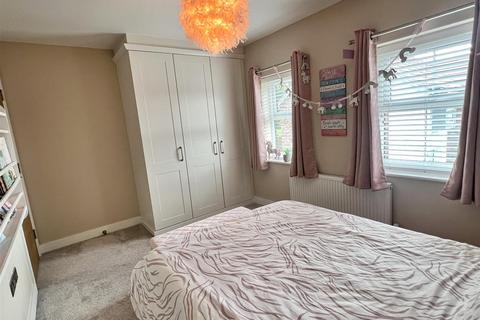 4 Cavendish Drive, Market Weighton, York, YO43 3GY