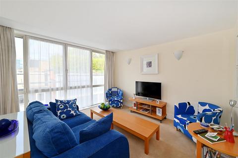 1 bedroom flat for sale, The Phoenix, Barrett Street, Marylebone, London