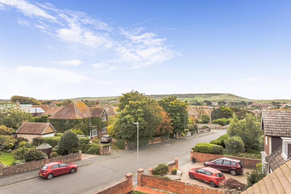 Southdown Road, Seaford 6 bed detached house £1,000,000