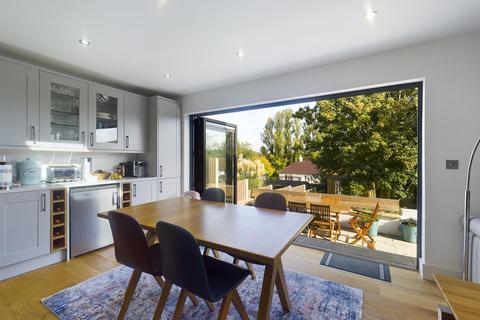 44 Warren Avenue, South Croydon, CR2 8HU