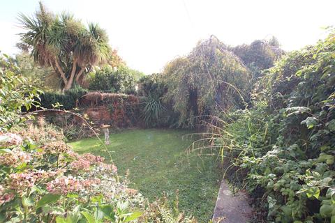 54 Aldens Road, Exeter, EX2 8UW