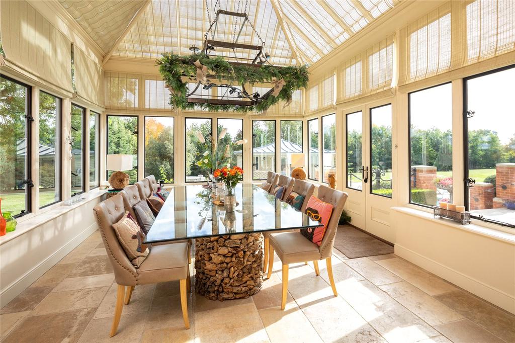 Vale Conservatory