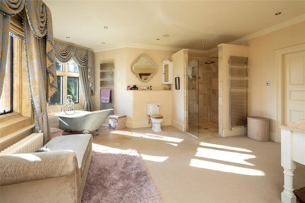 En Suite To Bedroom