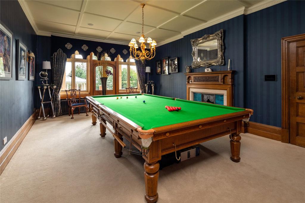 Snooker Room