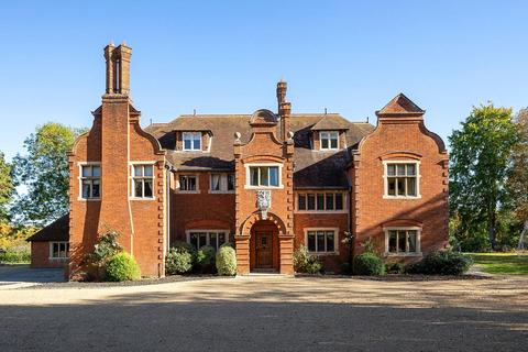 Crossland Fosse Box End Road, Kempston, Bedford, MK43 8RS