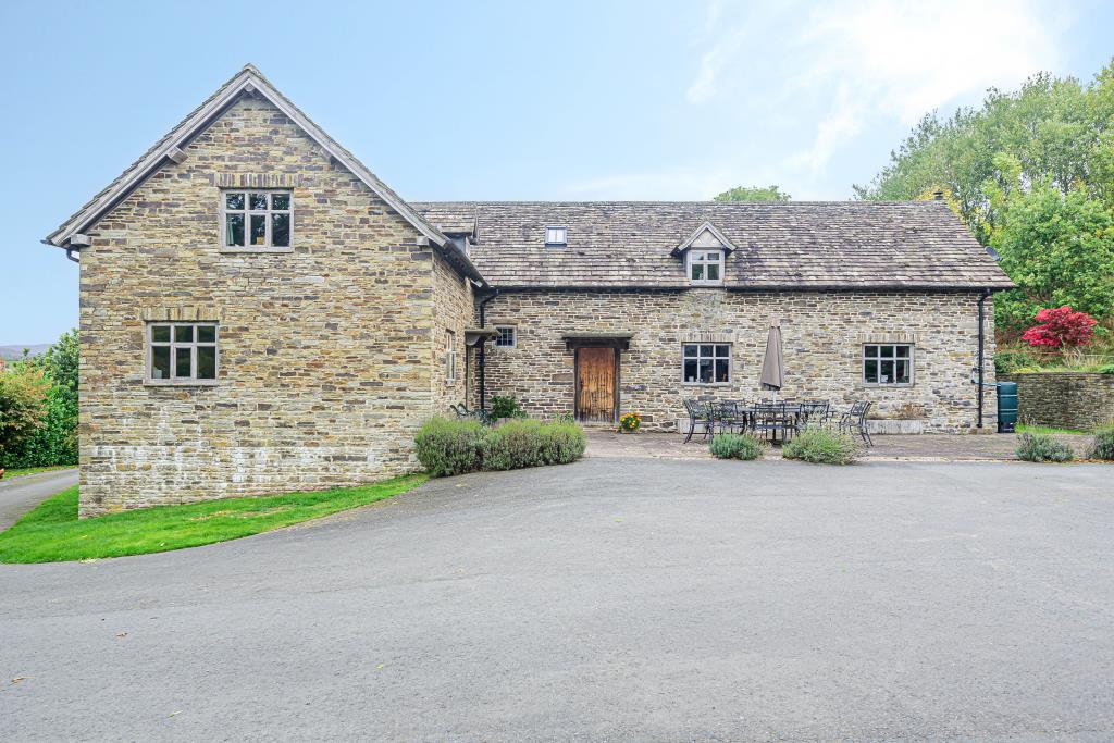Front Aspect