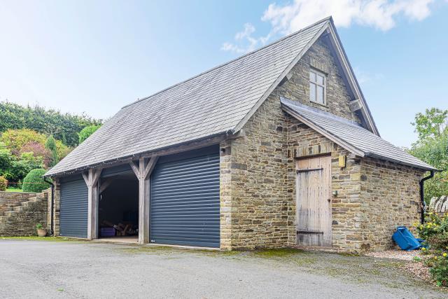 Garaging &amp; Parking