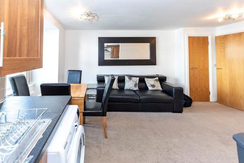 Flat 2, Terence Court, 1 - 7 Capstone Place, Bournemouth, BH8 8RW