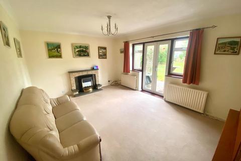 3 bedroom detached bungalow for sale - Pinetrees, Weston Favell, Northampton NN3 3ET