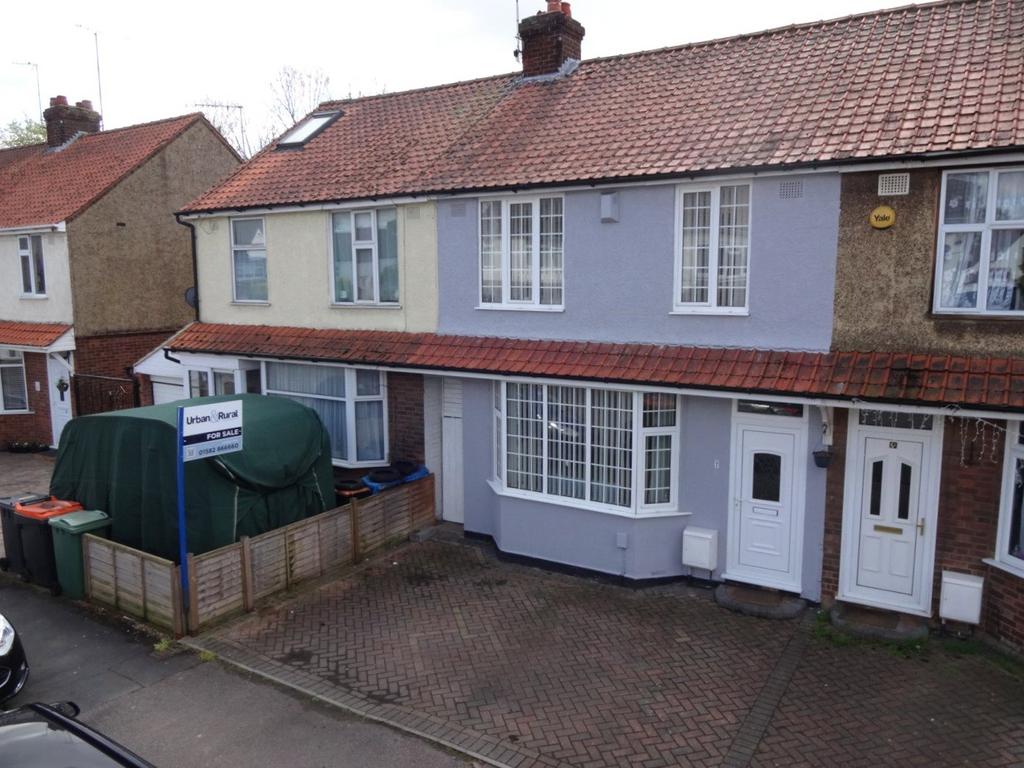 St Michaels Avenue, Houghton Regis, Dunstable, Bedfordshire, LU5 3 bed