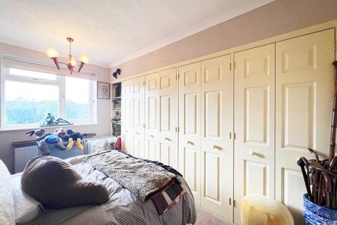 41 Cavendish Road, New Malden, KT3 6DH