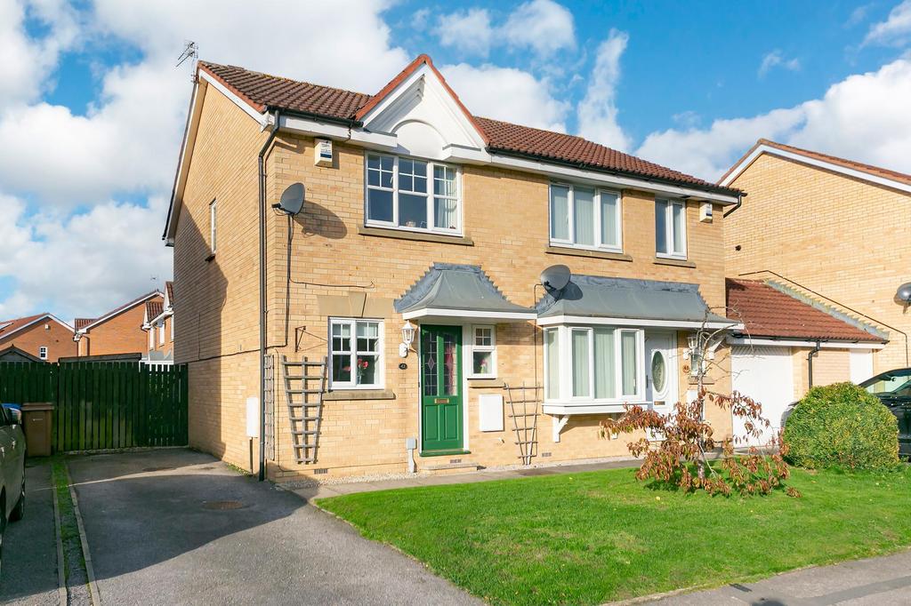 Broadmanor, Pocklington, York, North Yorkshire, YO42 2GB 2 bed end of