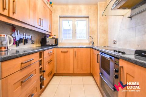 16 Allerton Close, Rochford, SS4 3AR