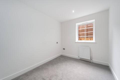 2 bedroom flat for sale - Green Lane, Purley Way, Purley, CR8