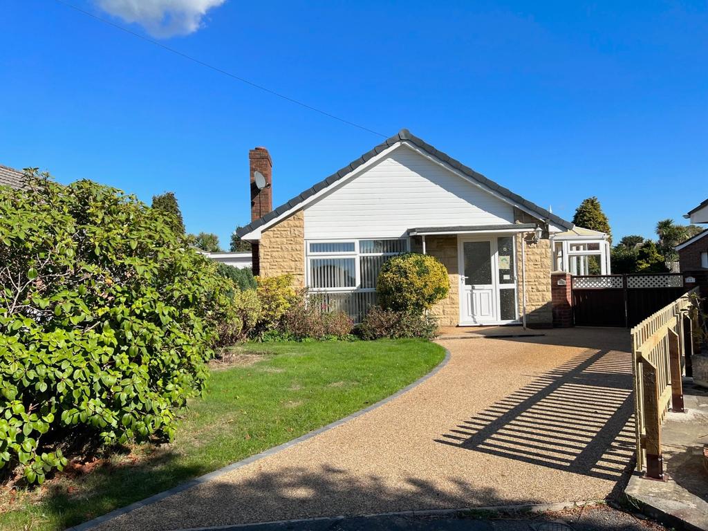Mopley Close, Langley, Southampton... 3 bed detached bungalow £375,000