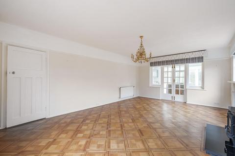 18 Beckenham Road, West Wickham, BR4 0QT