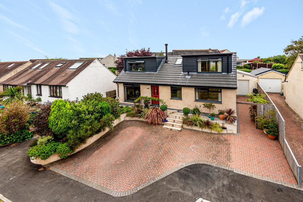 St. Michaels Place, Bolton Le Sands, Carnforth 3 bed detached bungalow