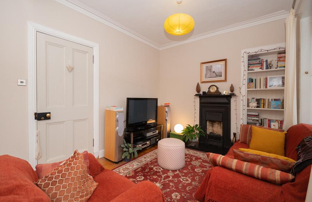 Ramoyle, Dunblane, FK15 2 bed flat £115,000