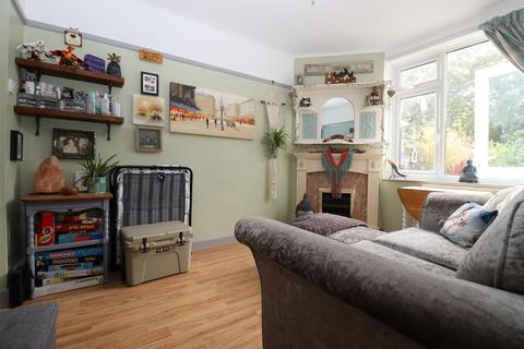 140 Limbury Road, Luton, LU3 2PN