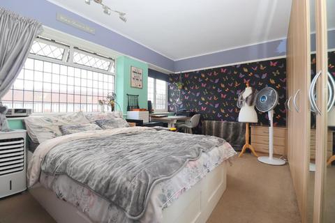 140 Limbury Road, Luton, LU3 2PN