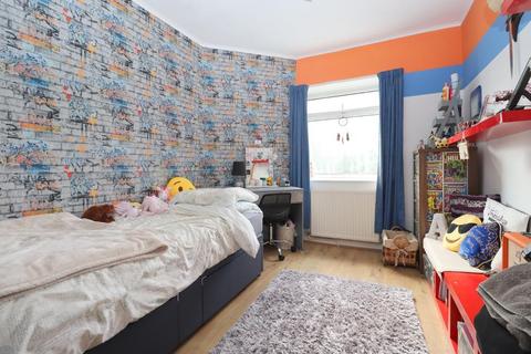 140 Limbury Road, Luton, LU3 2PN