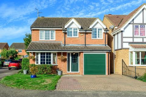 9 Grieg Close, Shefford, SG17 5SE