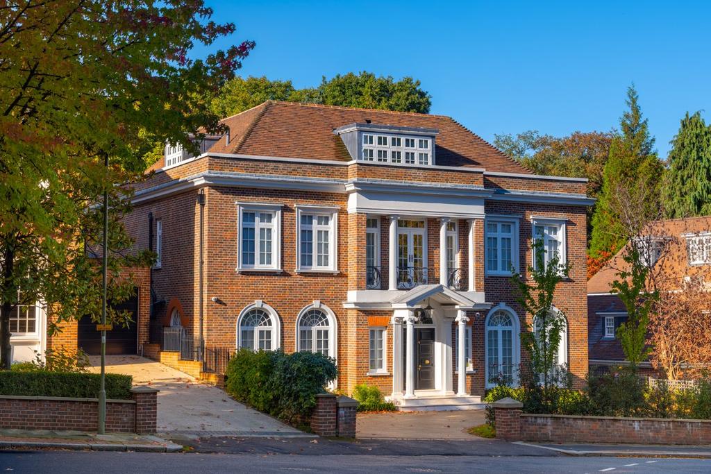 ingram-avenue-hampstead-garden-7-bed-detached-house-39-000-pcm