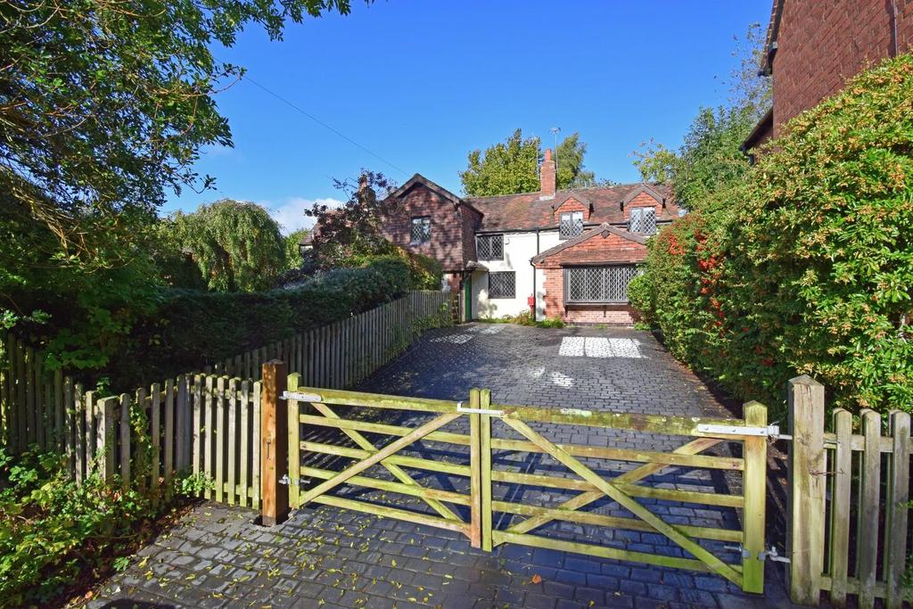 Nailers Cottage, 49 Lickey Rock, Marlbrook, Bromsgrove, B60 1HF 3 bed