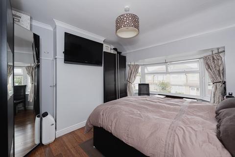 12 Limecroft Close, Epsom, KT19 9RE