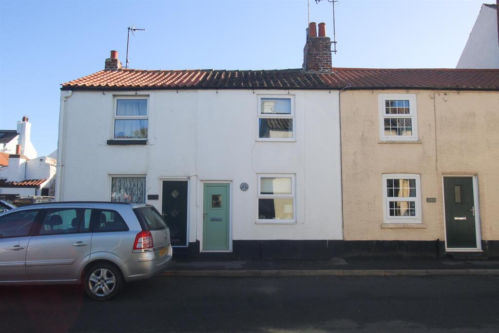 Dog And Duck Square, Flamborough 1 bed terraced house for sale £129,950