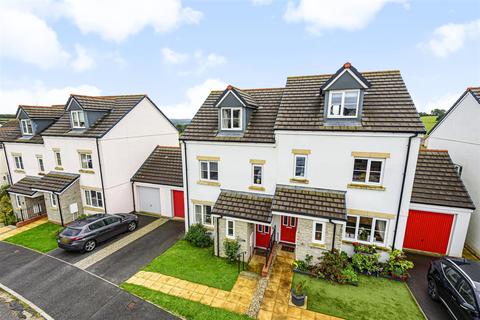 6 Cherry Way, Launceston, PL15 9GR