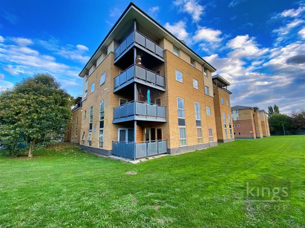 Orton Grove, Enfield 2 bed flat for sale £280,000