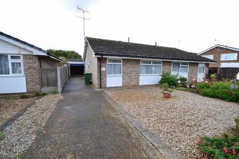 4 Ash Grove, Burnham-on-crouch, CM0 8DP