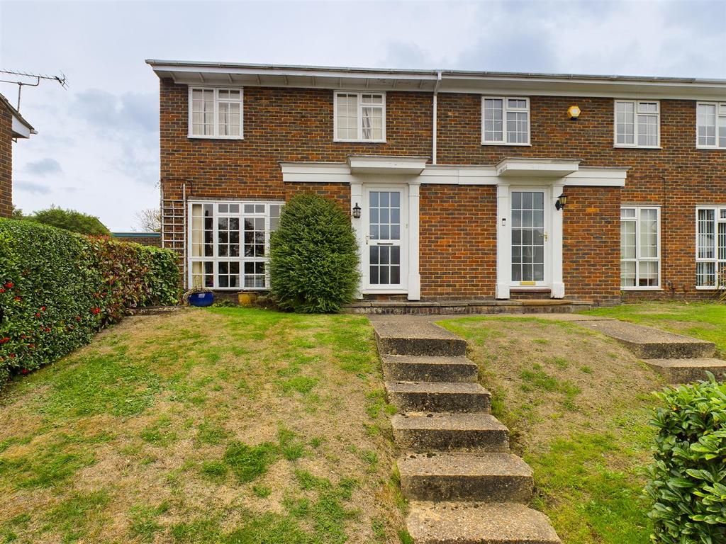 Ridge Langley, South Croydon, Surrey 3 bed end of terrace house for
