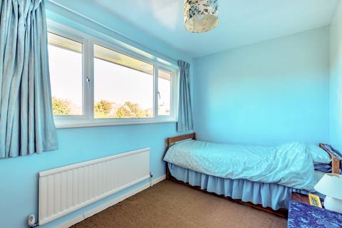 8 Britten Close, Tonbridge, TN10 4EG