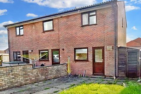 2 bedroom end of terrace house for sale - Waghausel Close, Caldicot NP26