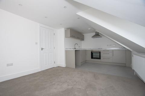 1 bedroom flat for sale - Cheriton Road, Folkestone, CT20