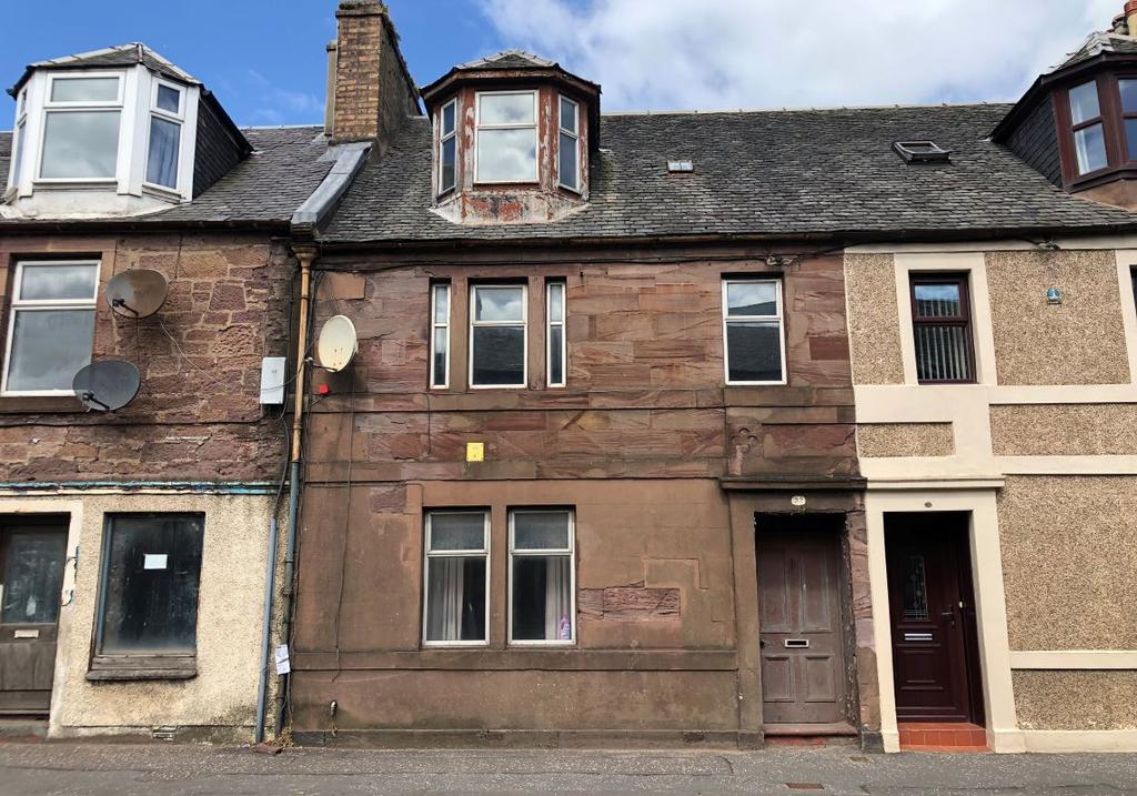 32 Cassillis Road, Maybole, Ayrshire... 4 bed terraced house £5,000